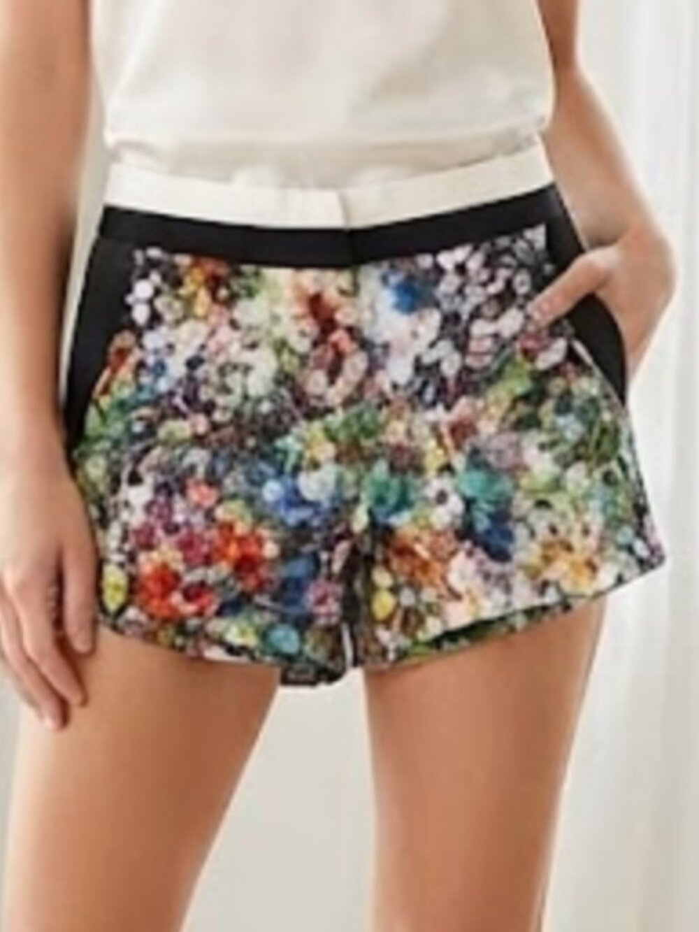 Forever 21 Multi-Colored Floral Print Shorts, Size S